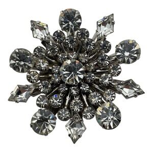 Vintage Silver Tone Rhinestone Starburst Brooch Pin 1.25” Mid Century